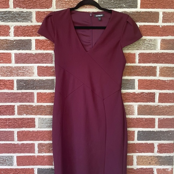 Express Dresses & Skirts - Maroon Express Dress. Size is a small.